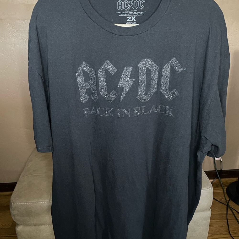 AC/DC Charcoal Black  'Back in Black' Graphic Tee 2X PTP 27.5”